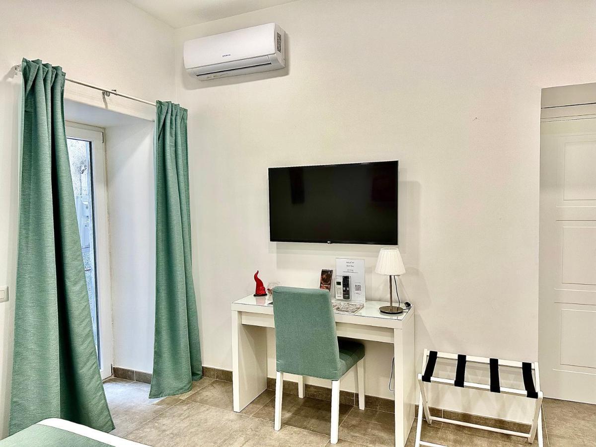 Tribunali 181 Guest House نابولي المظهر الخارجي الصورة